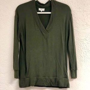 XS Lou & Grey Sweatshirt **(with pocket!)